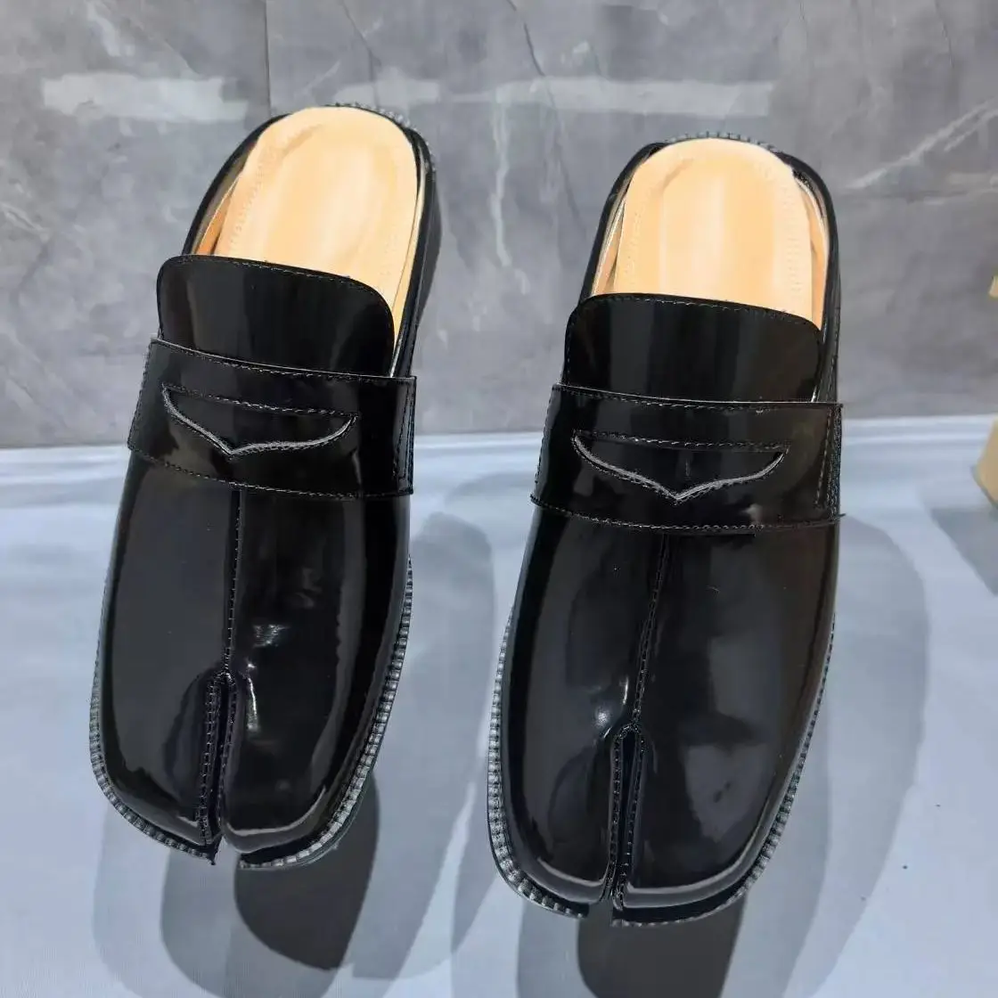 Męskie klapki Tabi z dzielonym – Men'S Shoes Slip On recenzja i cena