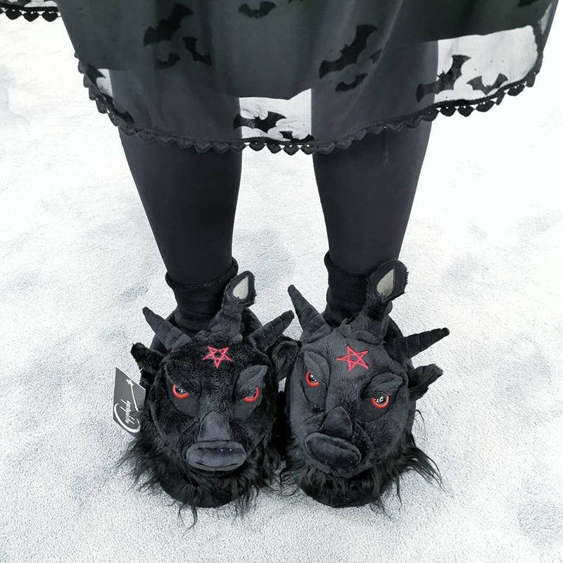 Ciemne, ciepłe, antypoślizgowe – Men Shoes High recenzja i cena